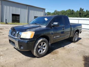  Salvage Nissan Titan