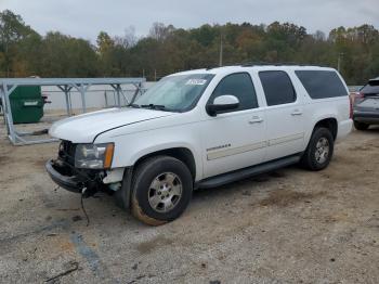  Salvage Chevrolet Suburban