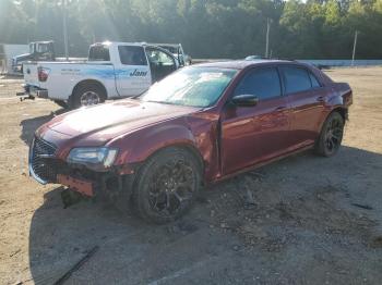  Salvage Chrysler 300