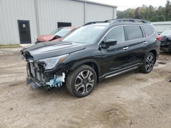  Salvage Subaru Ascent