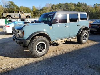  Salvage Ford Bronco