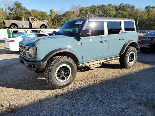  Salvage Ford Bronco