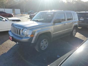  Salvage Jeep Patriot