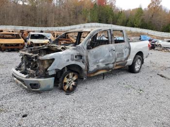  Salvage Nissan Titan