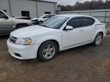  Salvage Dodge Avenger