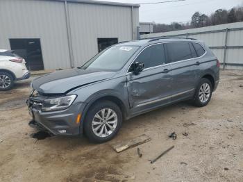  Salvage Volkswagen Tiguan