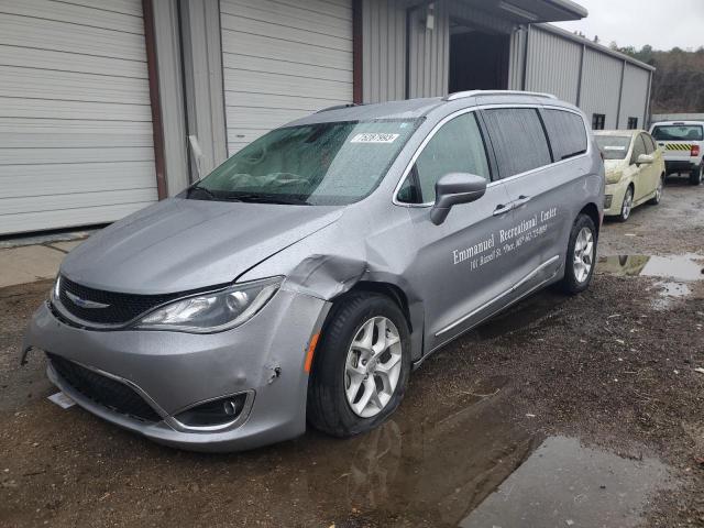  Salvage Chrysler Pacifica