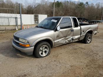  Salvage Chevrolet S-10