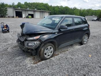  Salvage Hyundai VENUE