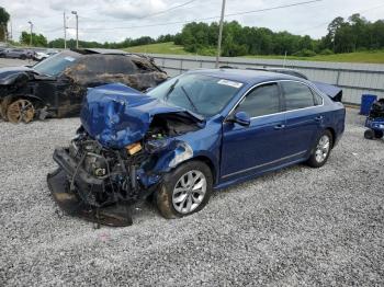  Salvage Volkswagen Passat
