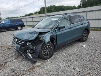  Salvage Volkswagen Tiguan