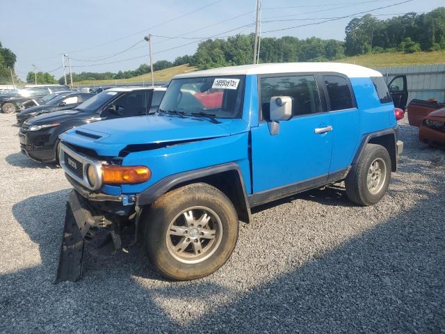  Salvage Toyota FJ Cruiser