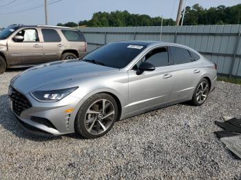  Salvage Hyundai SONATA