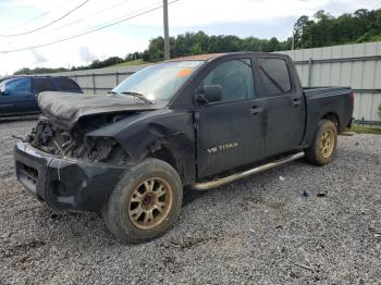  Salvage Nissan Titan