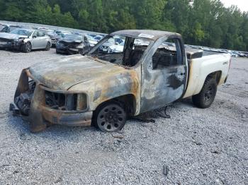  Salvage Chevrolet Silverado