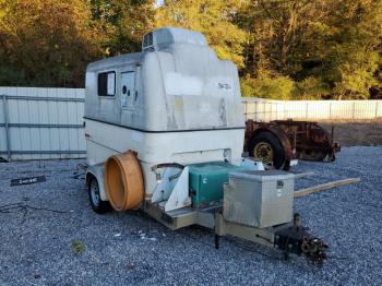  Salvage Pels Trailer