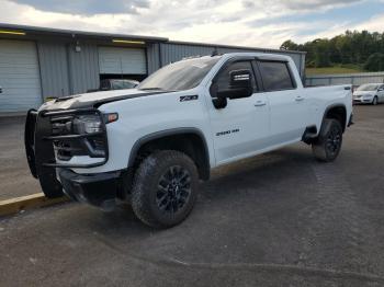  Salvage Chevrolet Silverado K2500 Heavy Dut