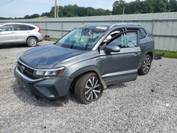  Salvage Volkswagen Taos