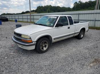  Salvage Chevrolet S-10
