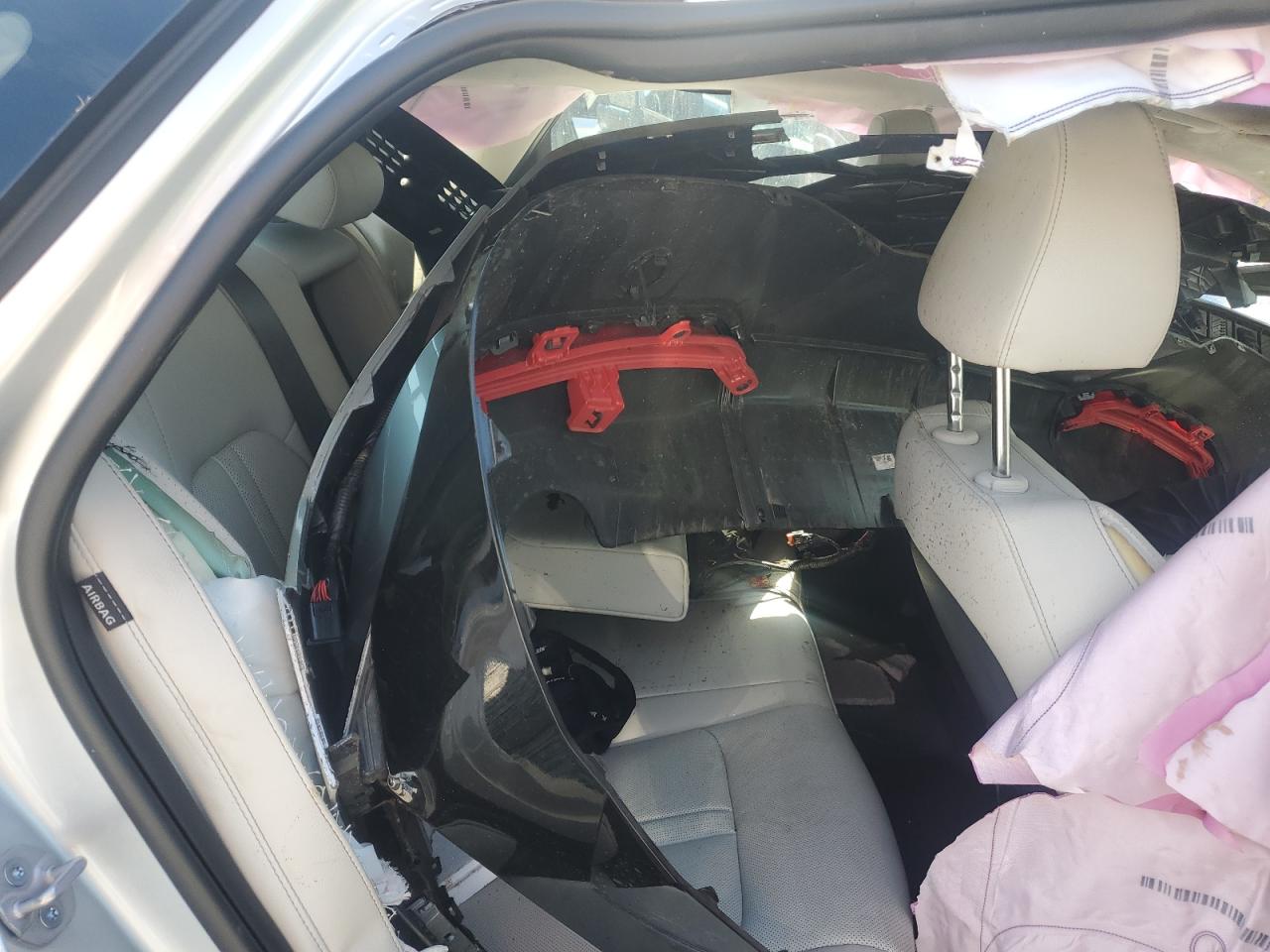 Hyundai SONATA Hybrid Image 8