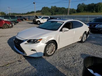  Salvage Lexus Es