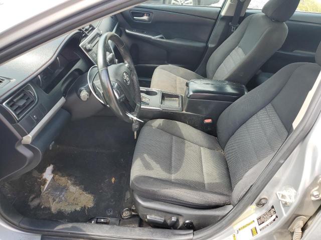 Toyota Camry Le Image 9