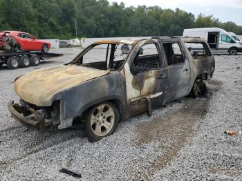  Salvage Chevrolet Suburban