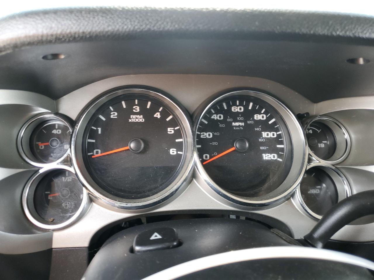 Chevrolet Silverado K1500 Lt Image 11