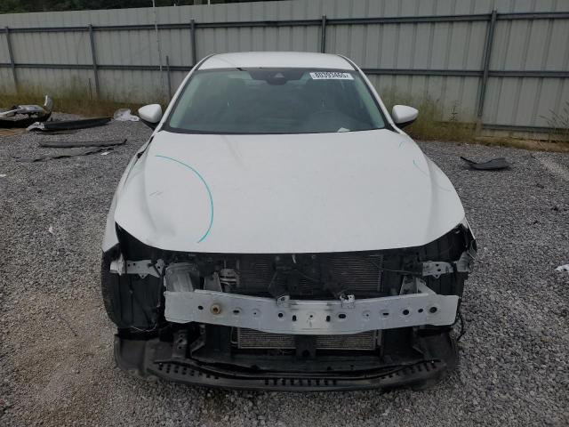 Mazda 3 Select Image 11