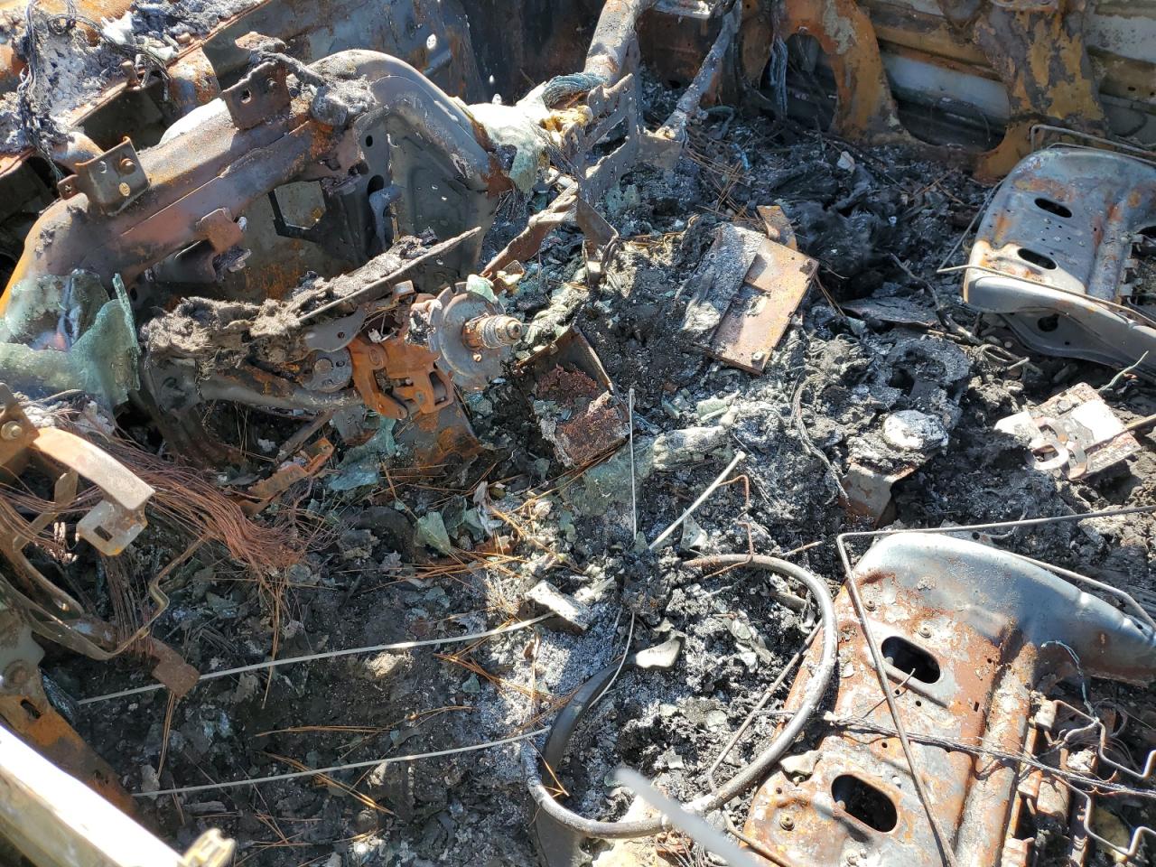 GMC Sierra C1500 Slt Image 4