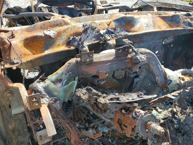 GMC Sierra C1500 Slt Image 6