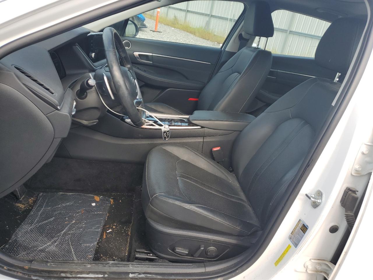 Hyundai SONATA Limited Image 2