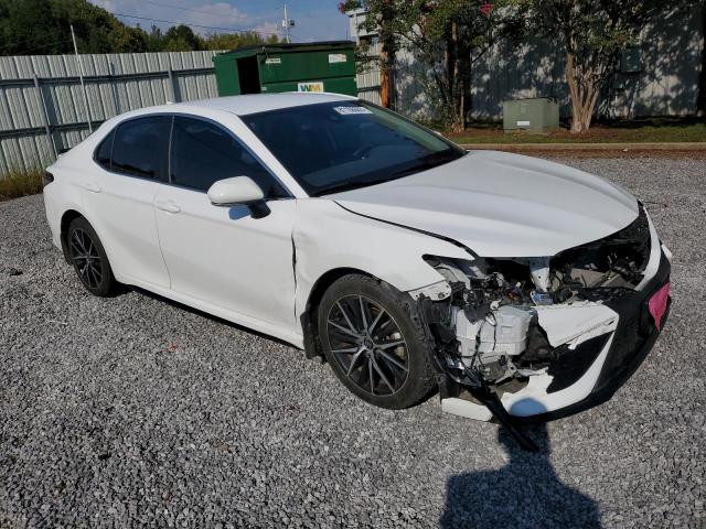 Toyota Camry Se Night Shade Image 5