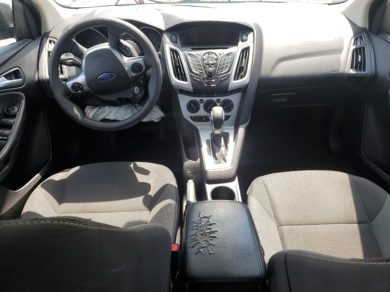 Ford Focus Se Image 11