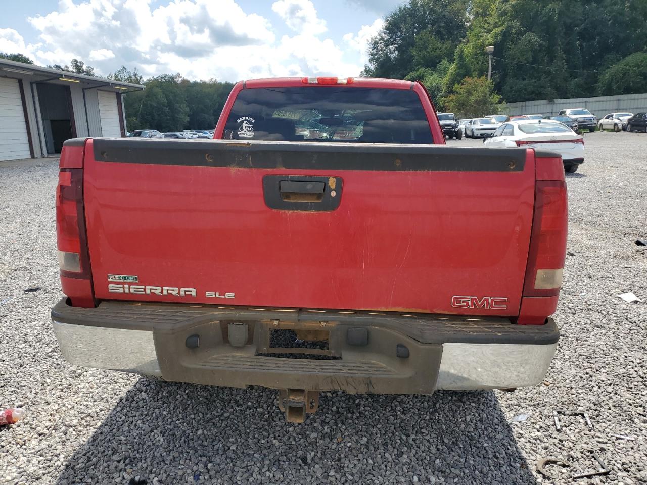 GMC Sierra K1500 Sle Image 3