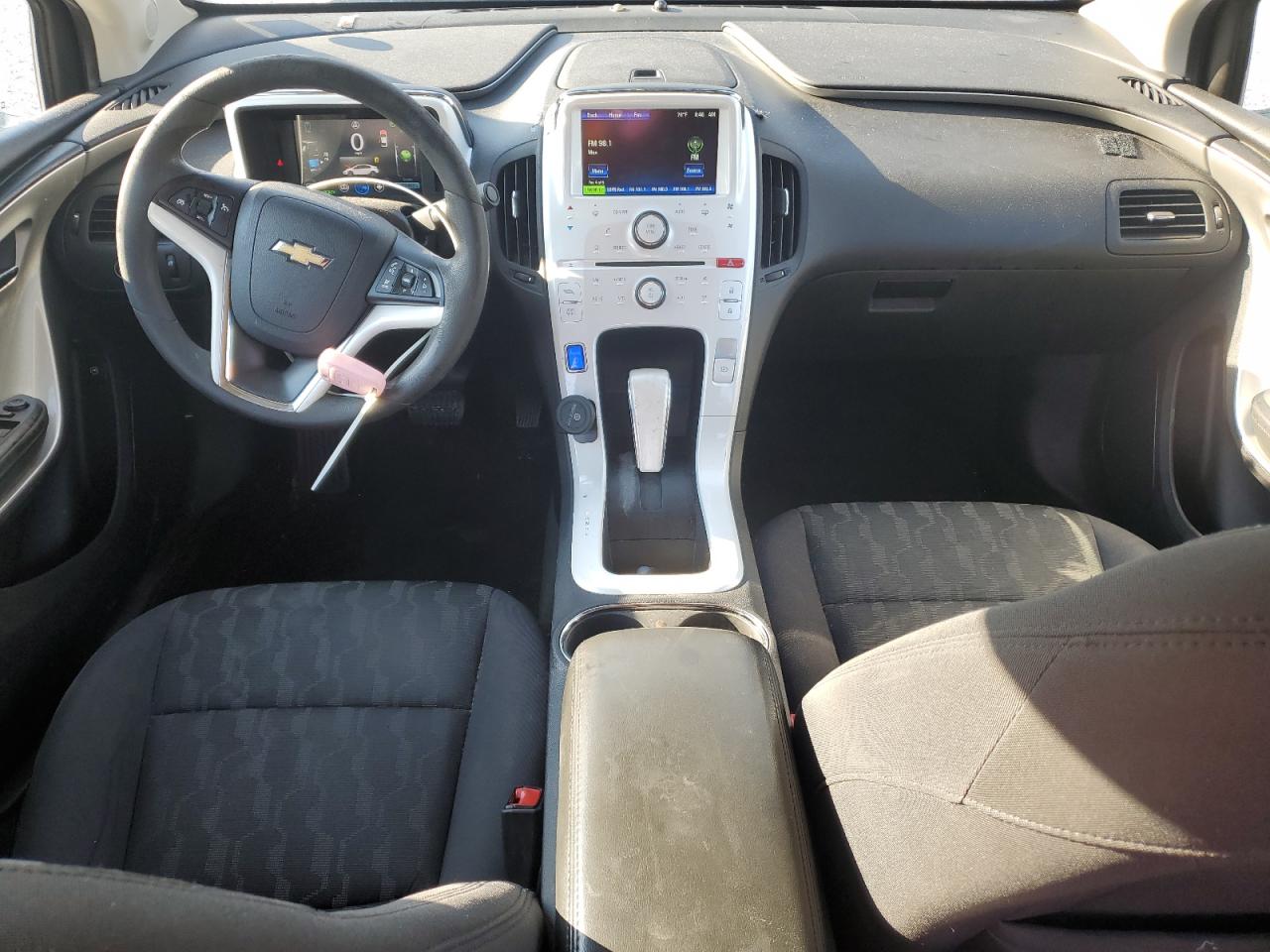 Chevrolet Volt Image 6