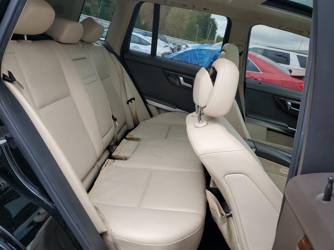 Mercedes-Benz GLK 350 Image 6