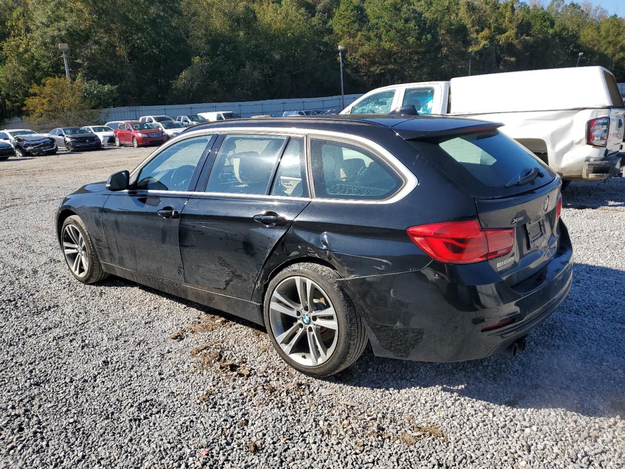 BMW 3 Series Xi Image 9