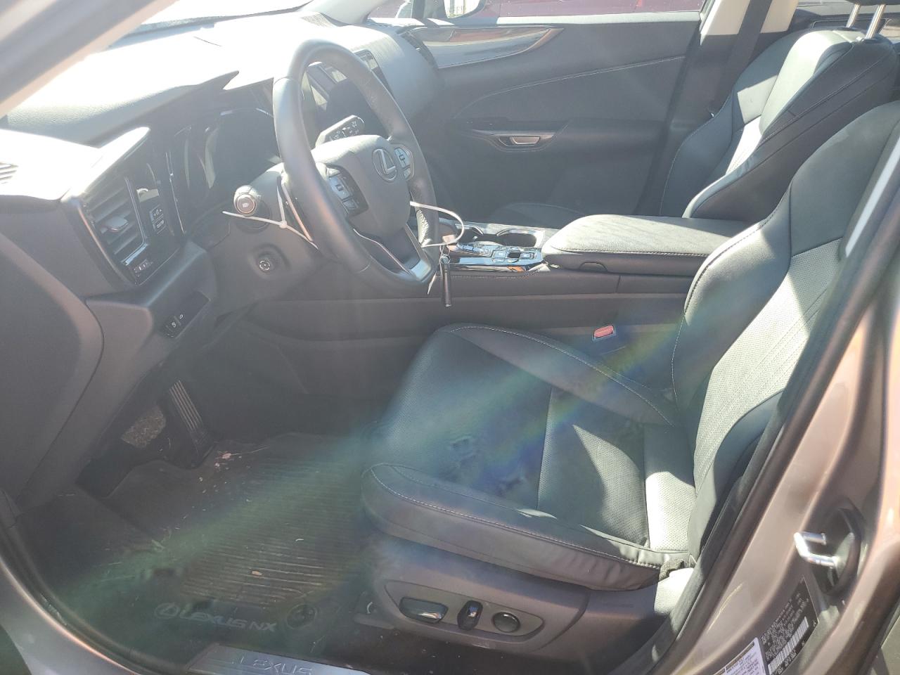 Lexus NX 350 Image 4