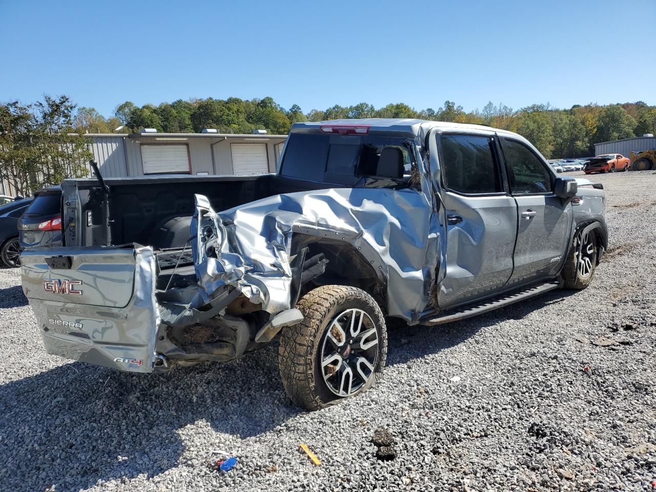 GMC Sierra K1500 At4 Image 4