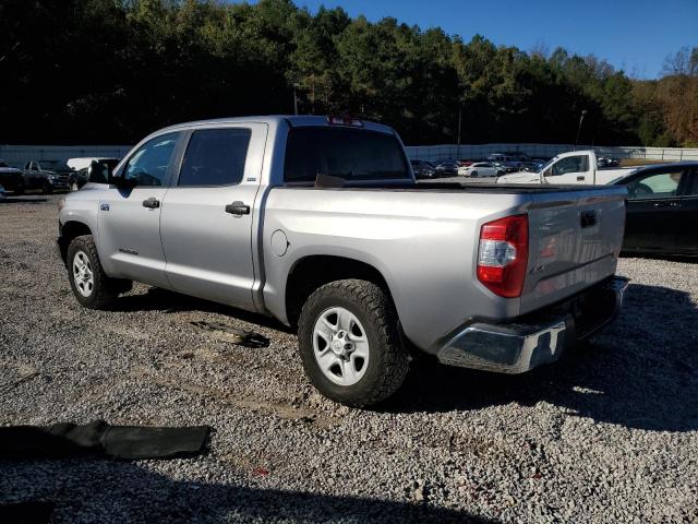 Toyota Tundra Crewmax Sr5 Image 3