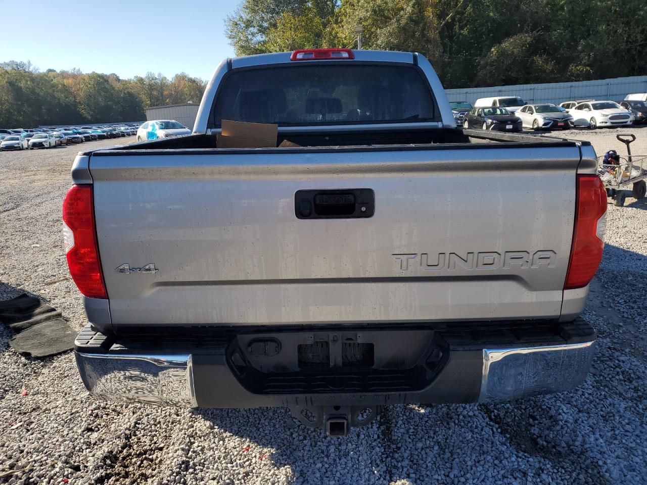 Toyota Tundra Crewmax Sr5 Image 8