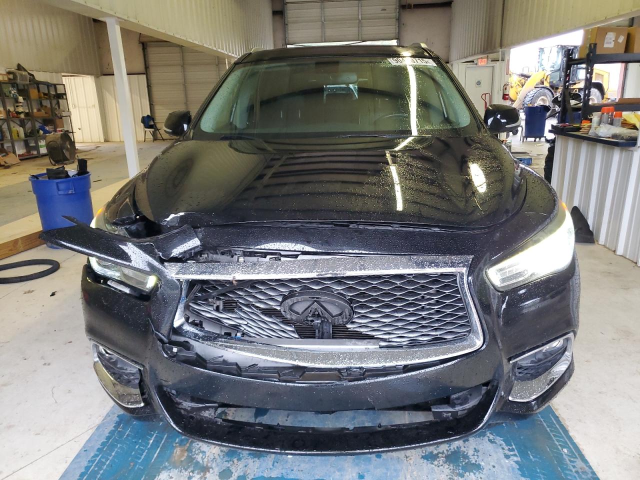 INFINITI Qx Image 12