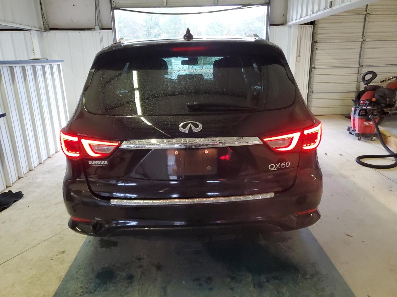 INFINITI Qx Image 8