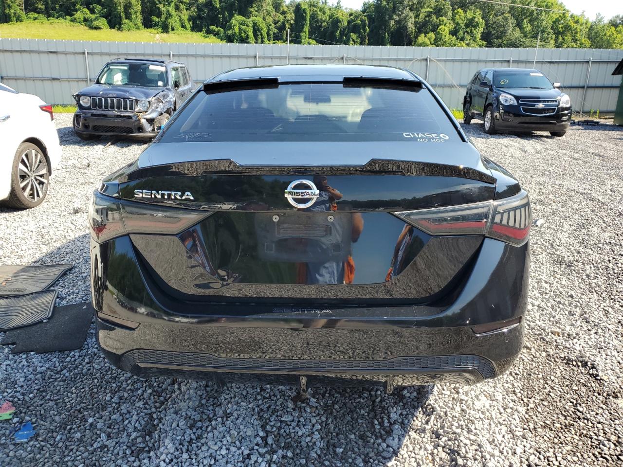 Nissan Sentra S Image 8