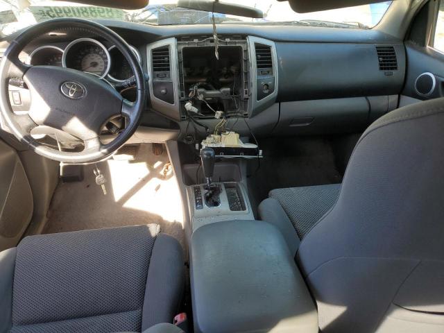 Toyota Tacoma Prerunner Access Cab Image 4