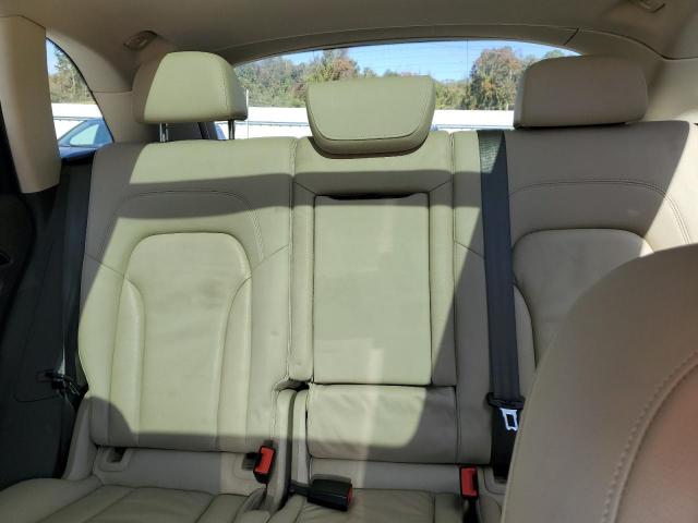 Audi Q5 Premium Plus Image 12