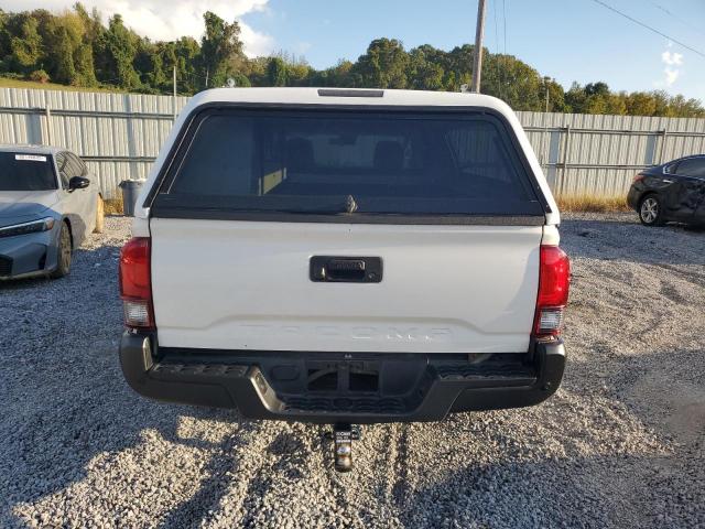 Toyota Tacoma Access Cab Image 8