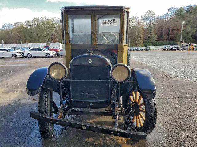 Reo Wagon Image 11