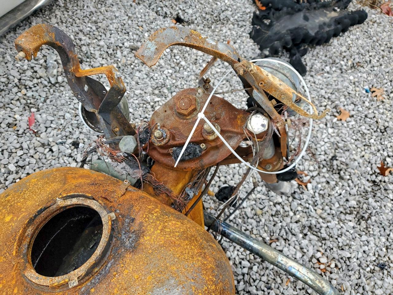 Harley-Davidson Fl Image 7